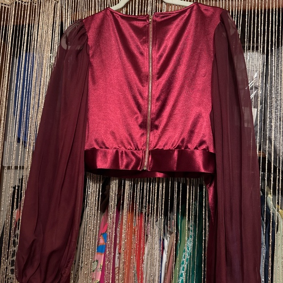 Top - Picture 3 of 5